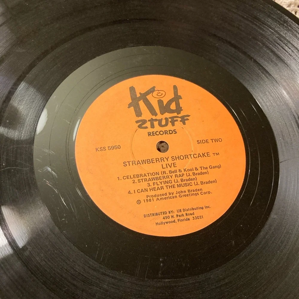 Strawberry Shortcake LIVE Vinyl Record LP - Picture 15 of 16